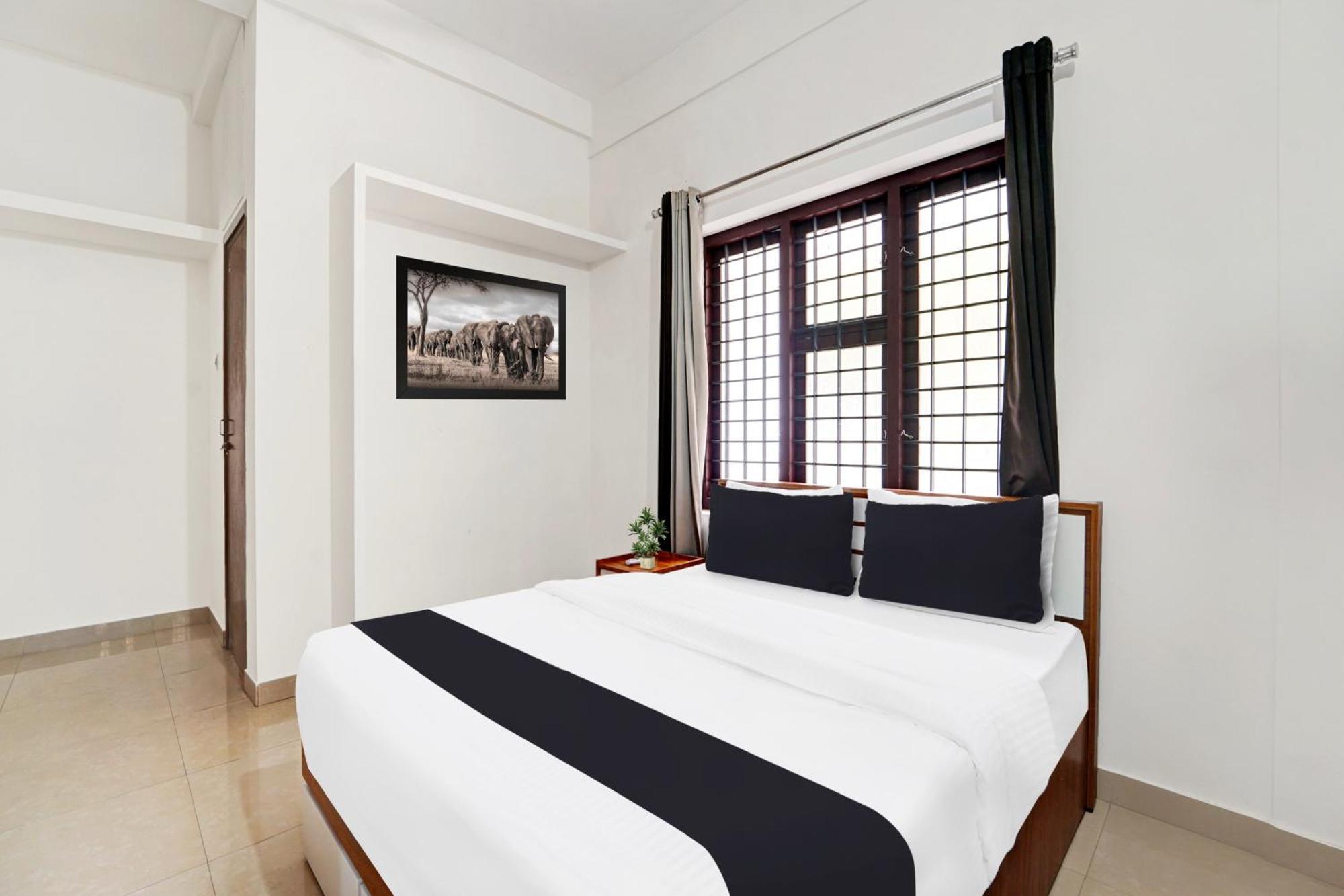 Super Hotel O West Hill Near Mietra Hospital Varakal エクステリア 写真